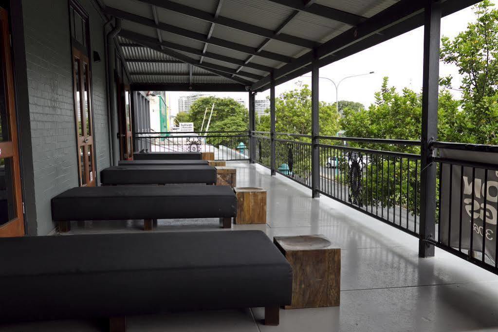 Coolangatta Sands Hotel Экстерьер фото